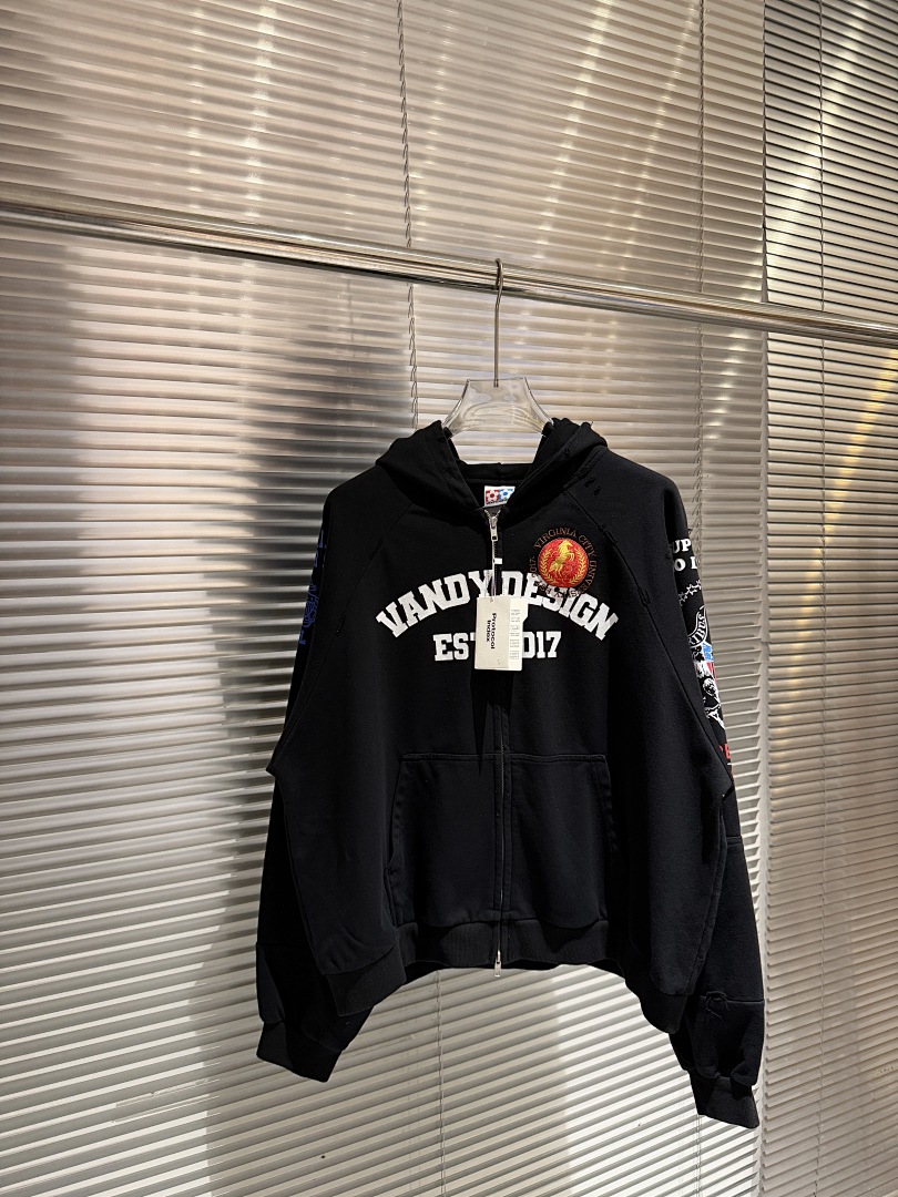هودي بسحاب من ماركة أزياء مشتر - مراجعة Streetwear Brand Slogans وسعره