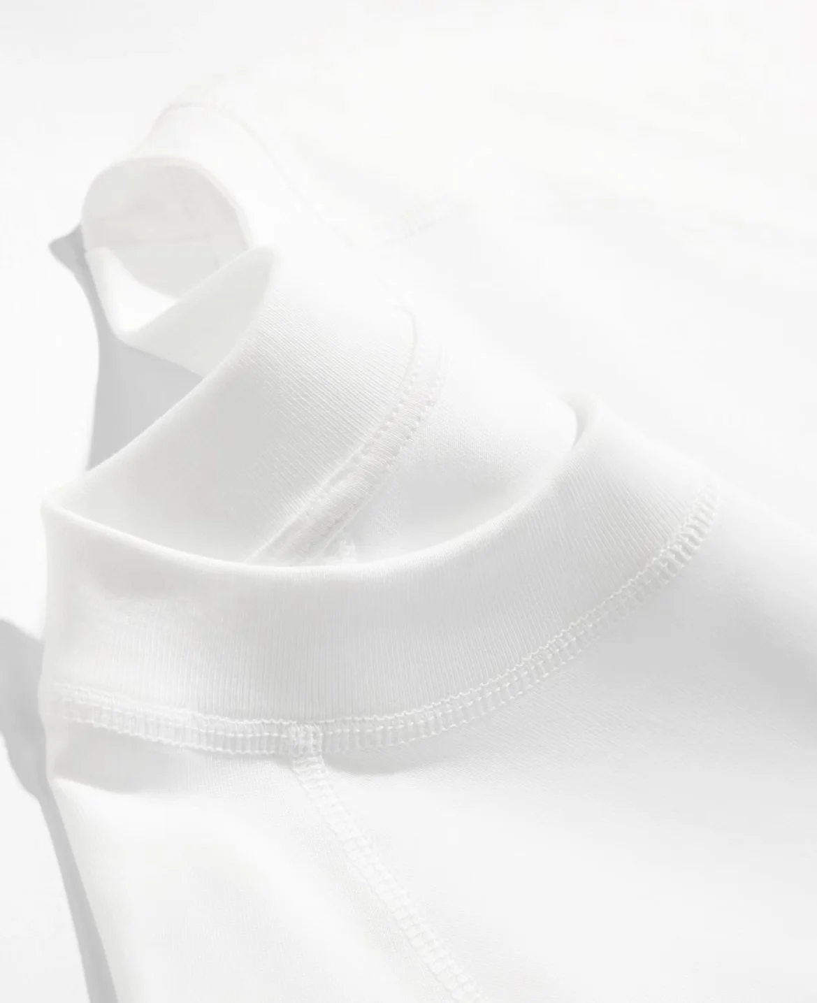 العلامة التجارية الجديدة جيت ل - مراجعة Streetwear Brand Logo وسعره