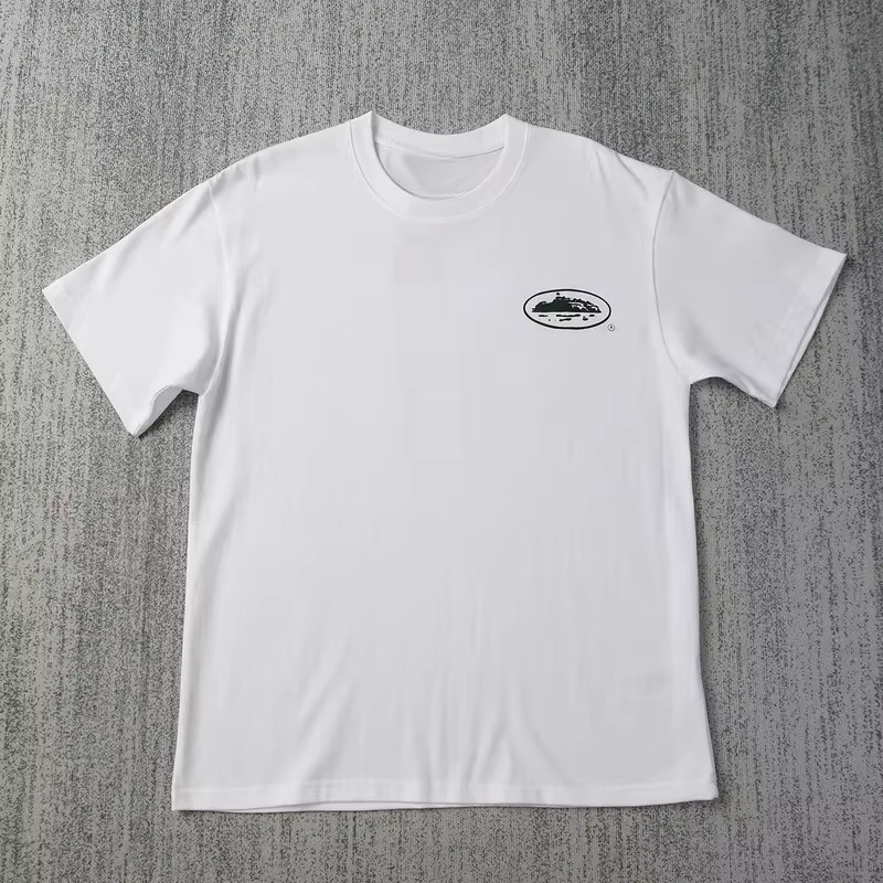 تي شيرت كلاسيكي بشعار آيلاند،  - مراجعة Streetwear Brand Logo وسعره