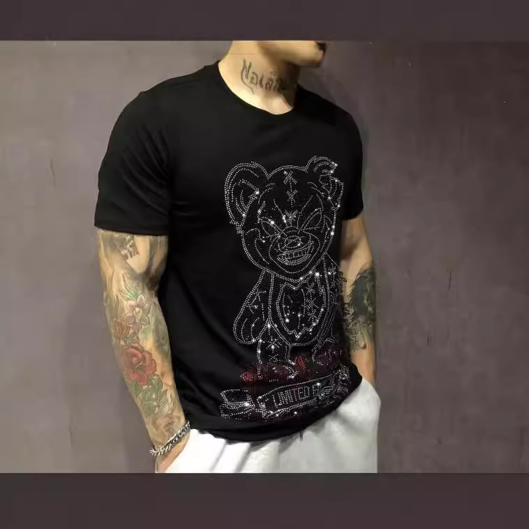 تي شيرت جديد بأكمام قصيرة لعام - مراجعة Streetwear Brand Top وسعره