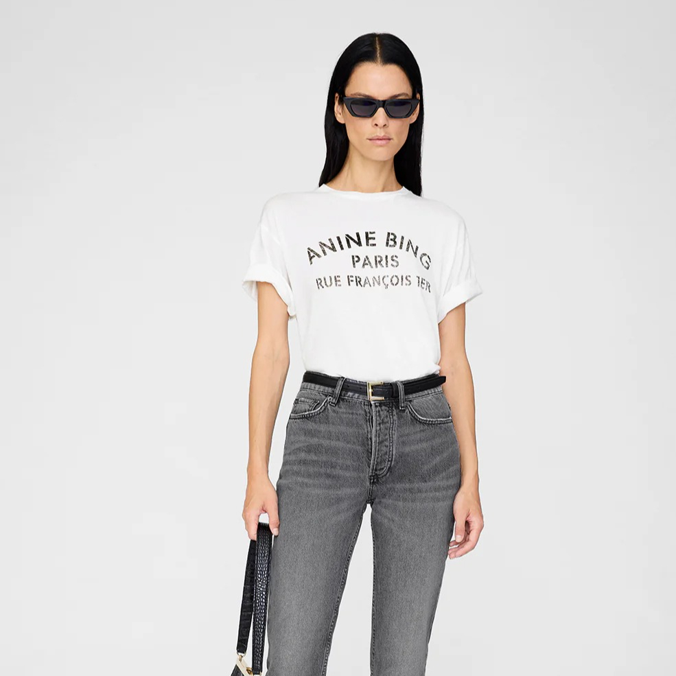 تي شيرت باريس مينيماليست آرت ف - مراجعة Streetwear Brand Paris وسعره